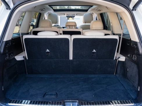 Used 2023 Mercedes-Benz GLS 450 4MATIC image 29