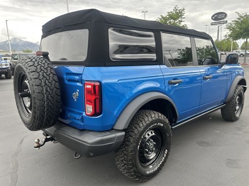 Used 2021 Ford Bronco Black Diamond AWD/4WD image 7