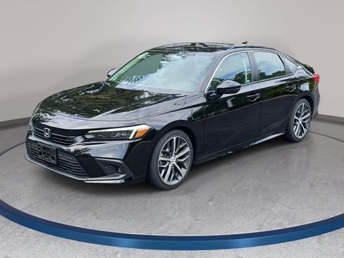 Used 2023 Honda Civic Touring image 1