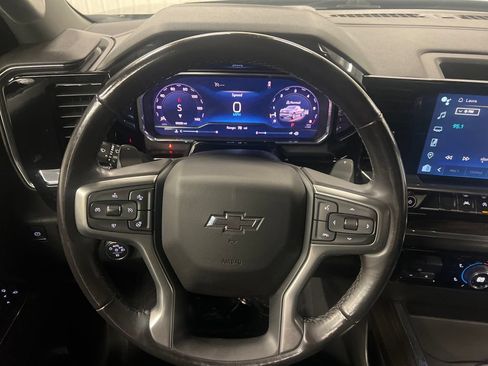 Certified 2023 Chevrolet Silverado 1500 RST w/ Redline Edition AWD/4WD image 19