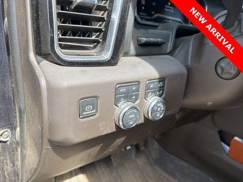 Used 2023 GMC Sierra 1500 Denali w/ Denali Reserve Package image 16