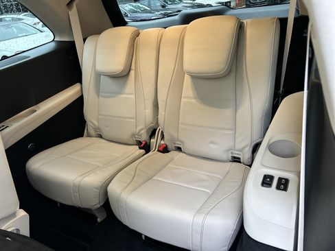 Certified 2025 Mercedes-Benz GLS 580 4MATIC image 43