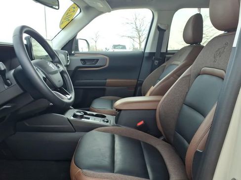 Certified 2025 Ford Bronco Sport Outer Banks w/ Outer Banks Tech Package+ image 13