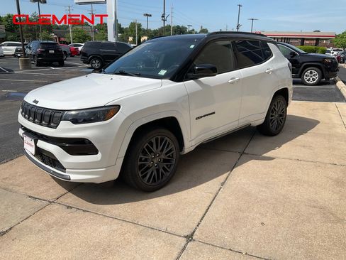 Used 2022 Jeep Compass High Altitude AWD/4WD image 18
