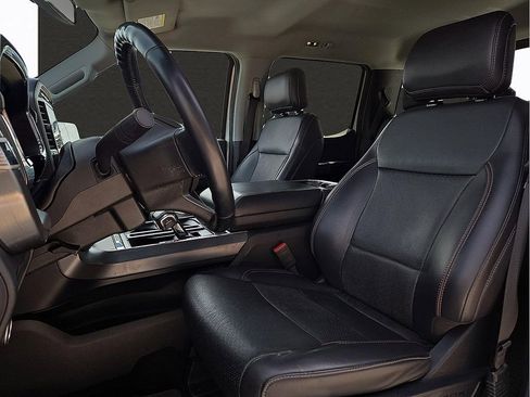 Used 2021 Ford F150 Lariat image 12