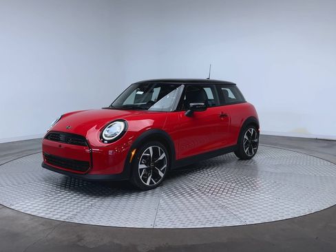 New 2026 MINI Cooper 2-Door Hardtop FWD image 4