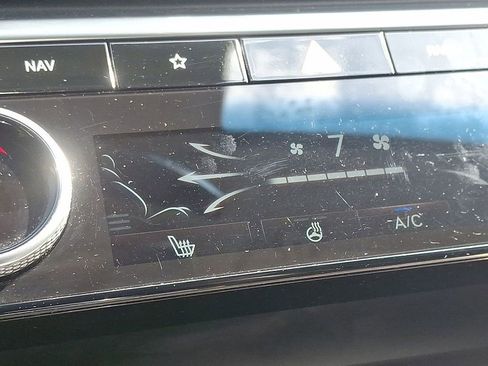 Used 2024 Genesis GV80 2.5T image 19