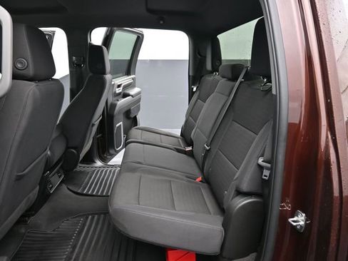 Used 2024 Chevrolet Silverado 2500 LT image 10