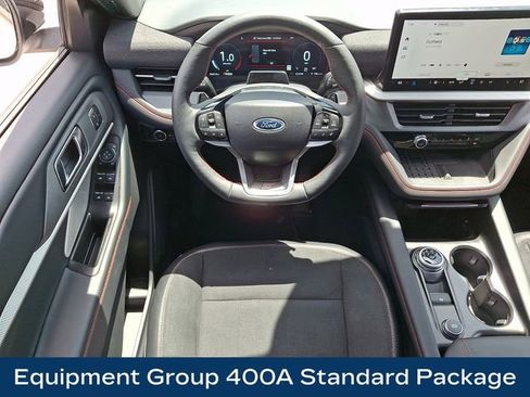 Used 2025 Ford Explorer ST AWD/4WD image 3