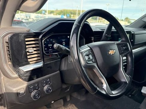 Used 2023 Chevrolet Silverado 1500 LT w/ All Star Edition Plus AWD/4WD image 18