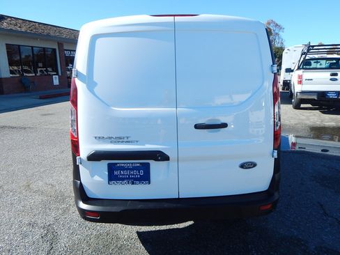 Used 2020 Ford Transit Connect XL image 7