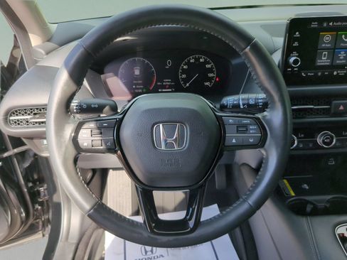 Certified 2024 Honda HR-V EX-L image 11