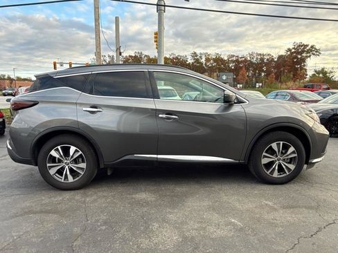 Used 2023 Nissan Murano SV AWD/4WD image 6