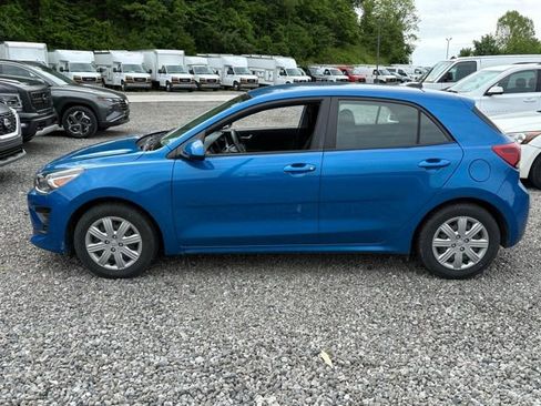 Used 2021 Kia Rio S FWD image 2