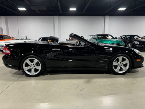 Used 2009 Mercedes-Benz SL 550 image 28