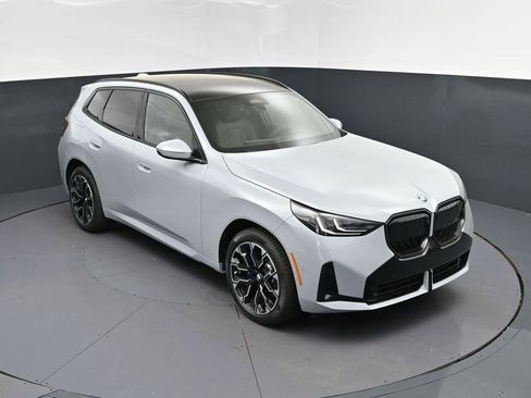 New 2026 BMW X3 xDrive30 w/ Premium Package image 1