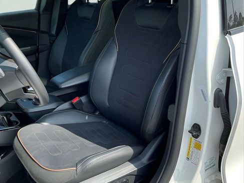 Used 2023 Ford Mustang Mach-E GT image 36