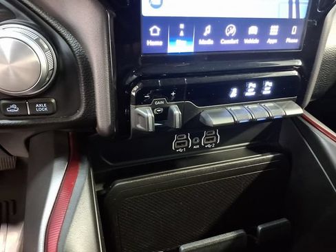 Used 2025 RAM 1500 Rebel AWD/4WD image 15