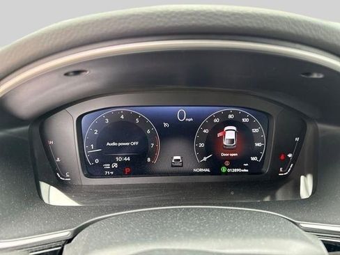 Used 2023 Honda Civic Sport Touring image 6