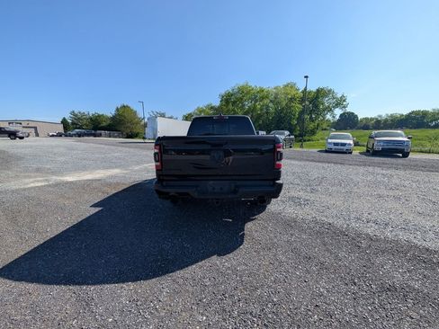 Used 2020 RAM 1500 Limited w/ Black Appearance Package AWD/4WD image 14