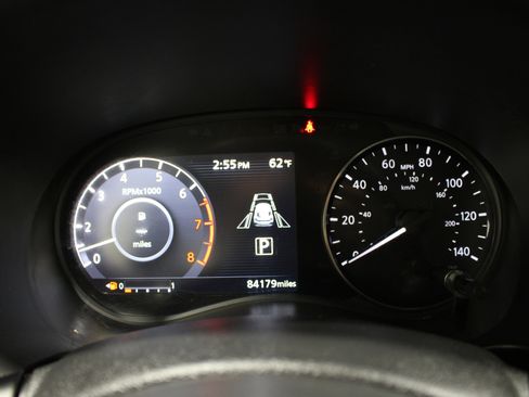 Used 2021 Nissan Kicks SV FWD image 11