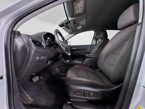 Used 2020 Chevrolet Equinox LT w/ Driver Convenience Package AWD/4WD image 21
