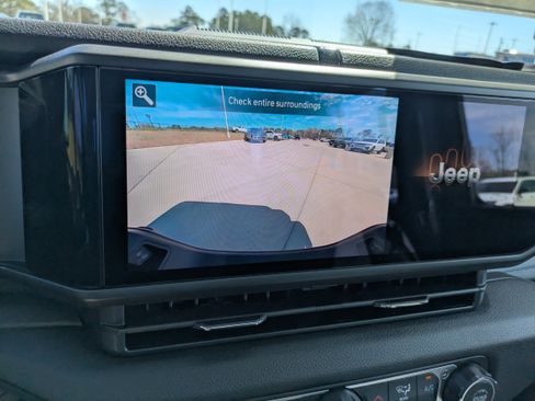 New 2026 Jeep Gladiator Sport image 22