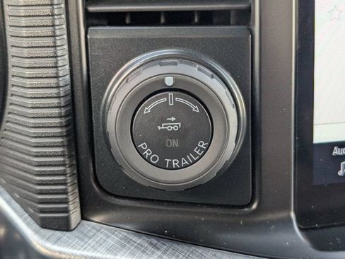 Used 2025 Ford F150 King Ranch w/ FX4 Off-Road Package AWD/4WD image 24