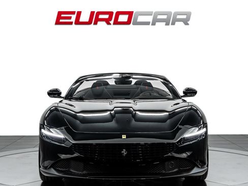 Used 2026 Ferrari Roma Spider RWD image 10