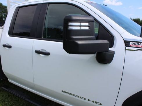 Used 2023 GMC Sierra 2500 Pro w/ Convenience Package AWD/4WD image 6
