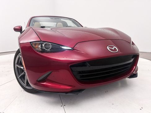 Certified 2020 MAZDA MX-5 Miata RF Grand Touring image 2