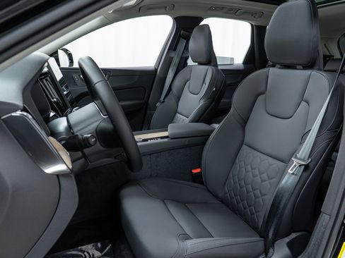 New 2026 Volvo XC60 B5 Plus w/ Protection Package Premier image 13