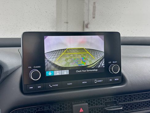Used 2025 Honda HR-V LX image 22