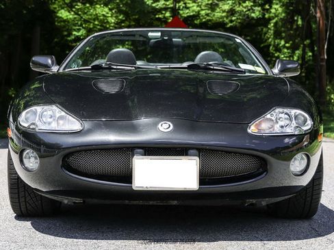 Used 2002 Jaguar XK8 Convertible RWD image 13