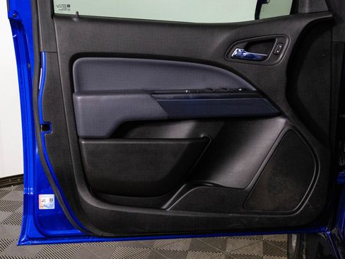 Used 2018 Chevrolet Colorado Z71 image 31