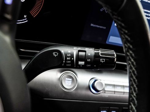 Used 2025 Hyundai Kona SEL image 34