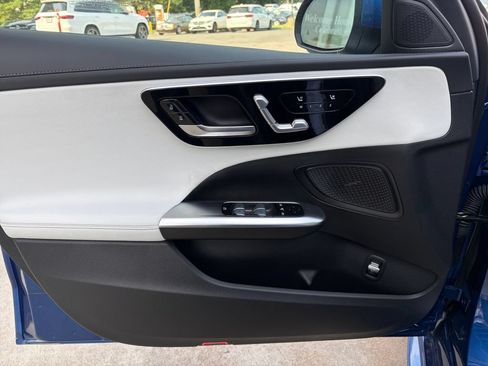 New 2026 Mercedes-Benz C 300 4MATIC Sedan image 17