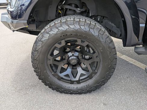 Used 2021 Ford F150 Lariat w/ Equipment Group 502A High image 33