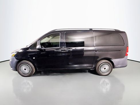 Used 2020 Mercedes-Benz Metris Passenger w/ Premium Safety Package image 6