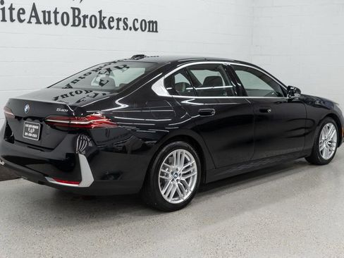Used 2025 BMW 540i xDrive image 44