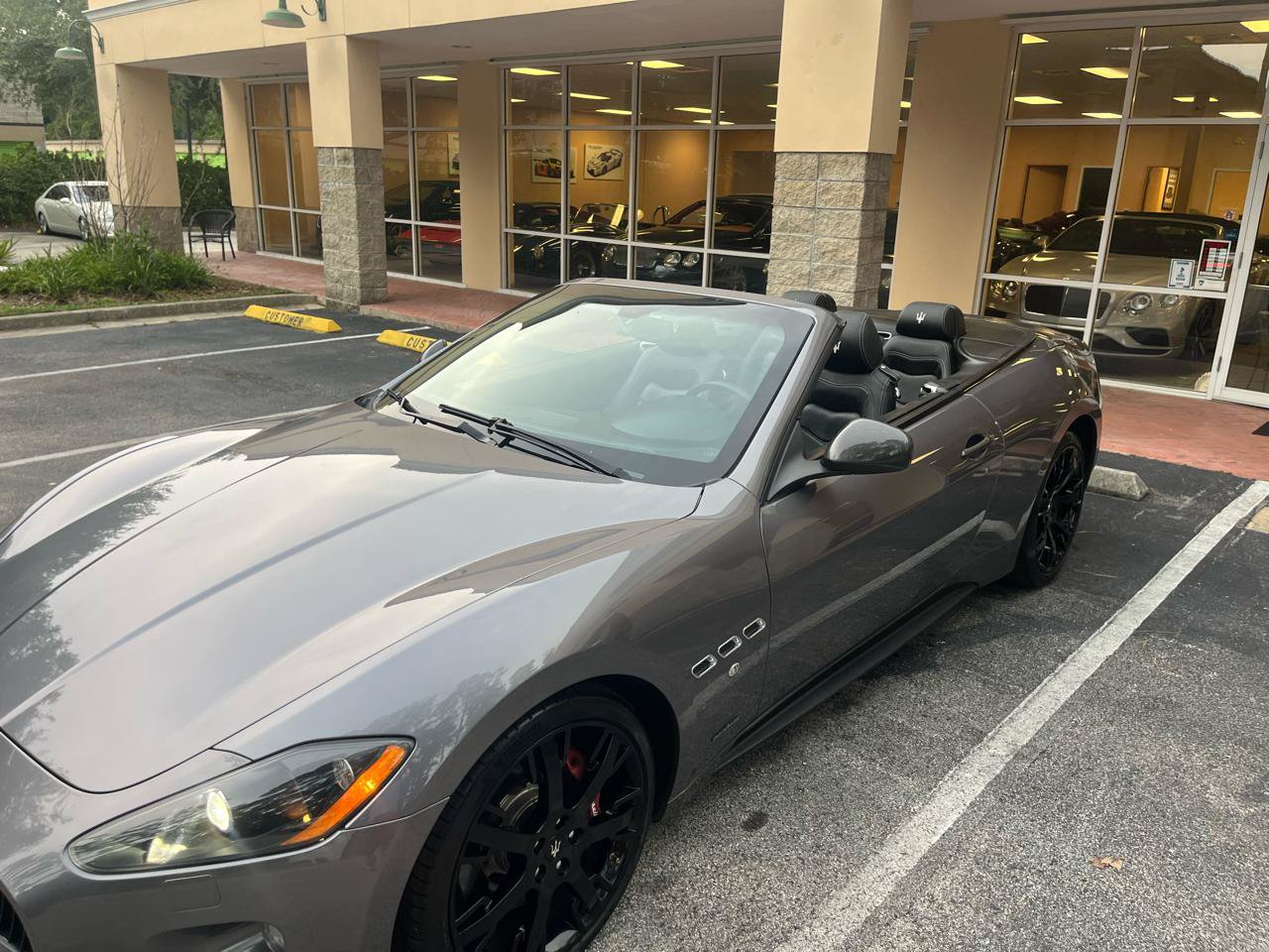 Used 2012 Maserati GranTurismo Sport RWD image 12