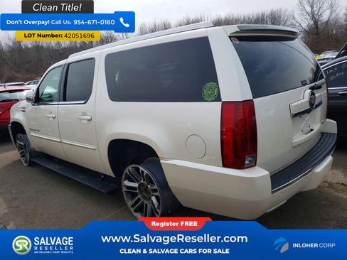 Used 2013 Cadillac Escalade ESV Premium AWD/4WD image 3