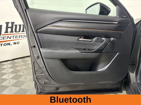 Used 2025 MAZDA CX-50 AWD 2.5 Hybrid w/ Premium Pkg image 9