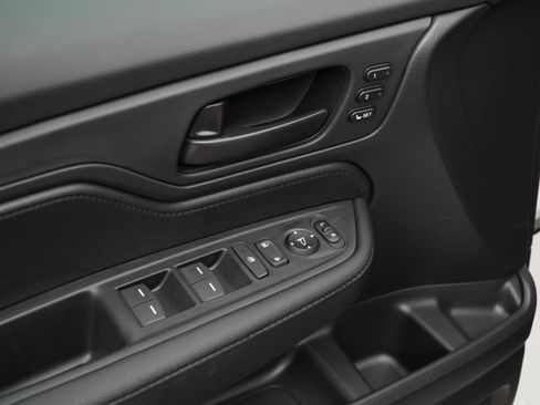 New 2026 Honda Odyssey Sport-L image 14