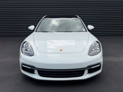 Certified 2018 Porsche Panamera 4 AWD/4WD image 6