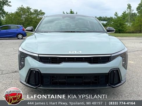 Used 2025 Kia K4 GT-Line w/ GT-Line Premium Package FWD image 8