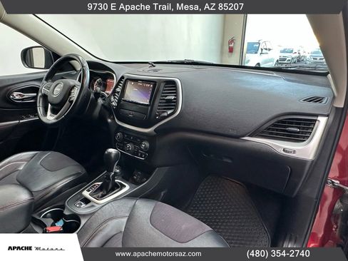 Used 2014 Jeep Cherokee Trailhawk w/ Comfort/Convenience Group image 42