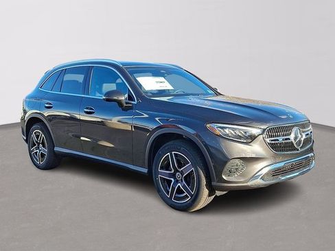 Certified 2026 Mercedes-Benz GLC 300 4MATIC image 3