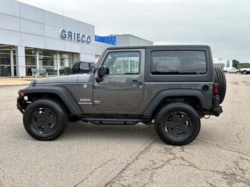 Used 2014 Jeep Wrangler Sport w/ Quick Order Package 23S AWD/4WD image 4