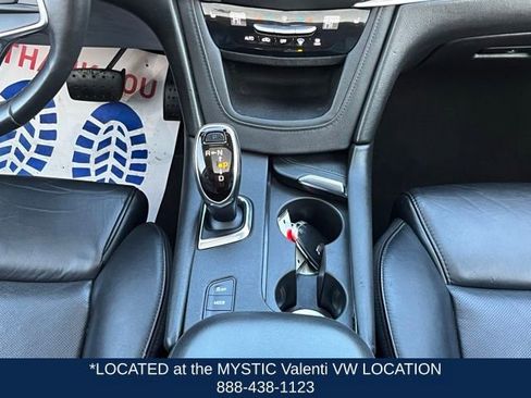Used 2017 Cadillac XT5 Luxury w/ Driver Awareness Package image 17